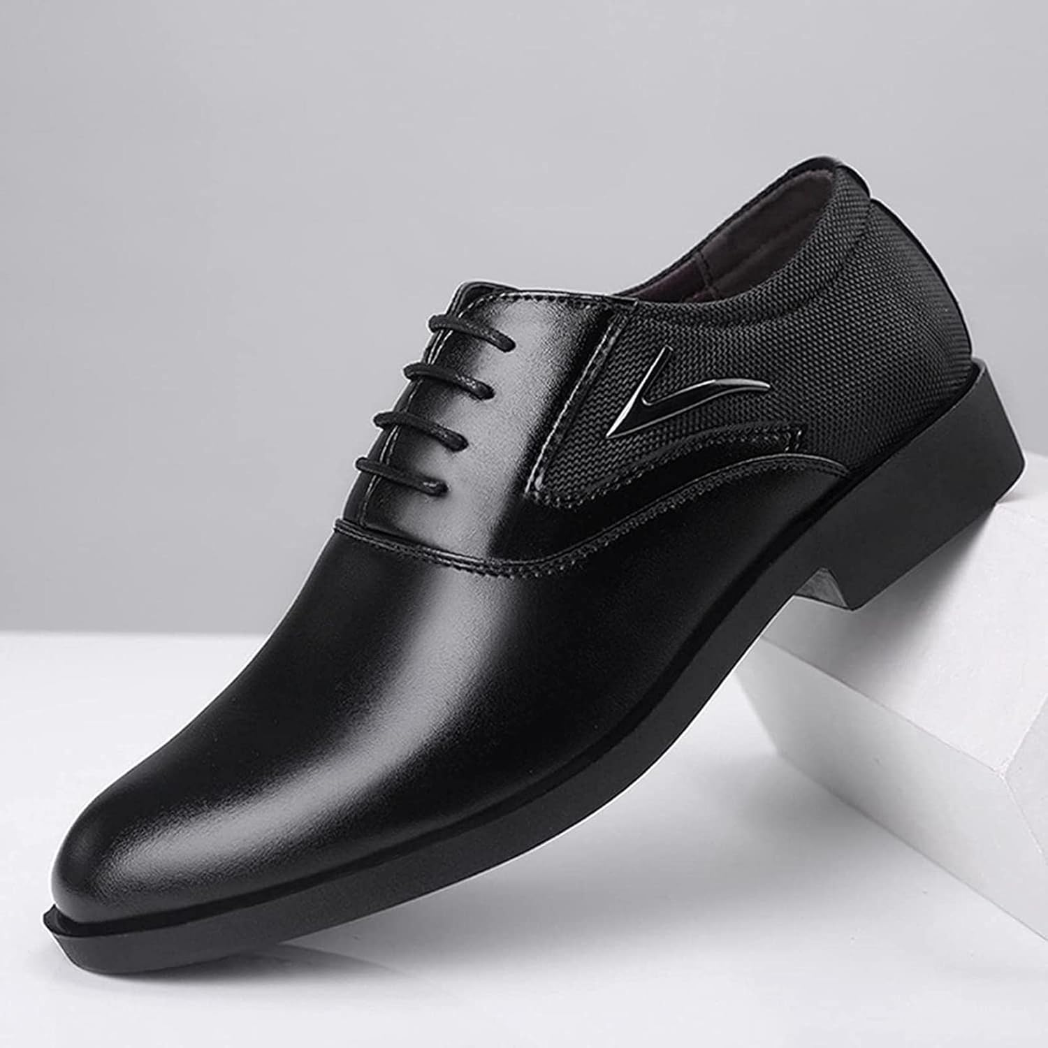 Мужские официальные туфли Yiozoi: низкие оксфорды на шнуровке, на плоской подошве, для свадьбы, вечеринки, делового офиса, с острым носком, черный — фото 2