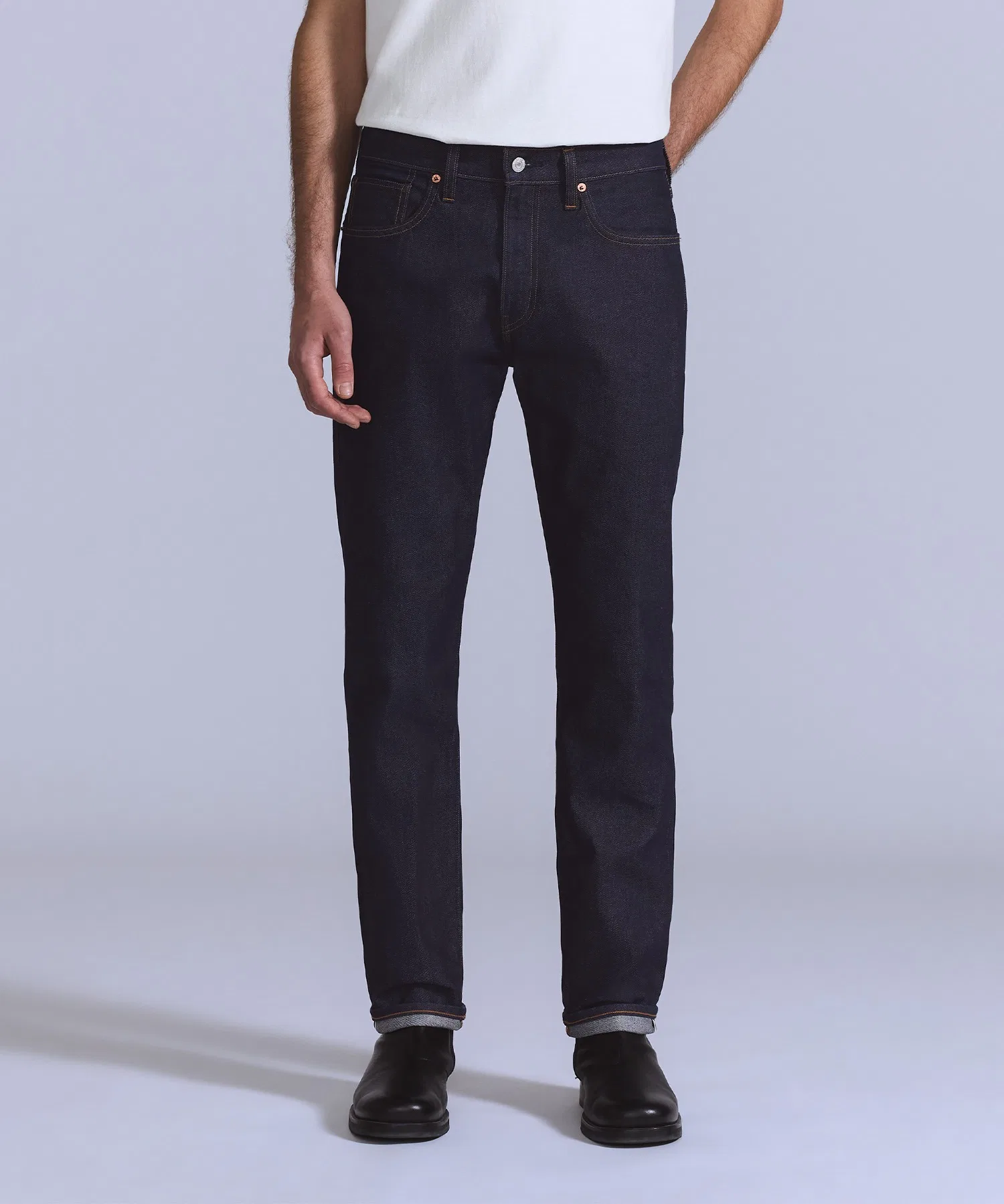 Джинсы Levi's 502™ зауженные, темно-синие, цвет RINSE, произведено в Японии.