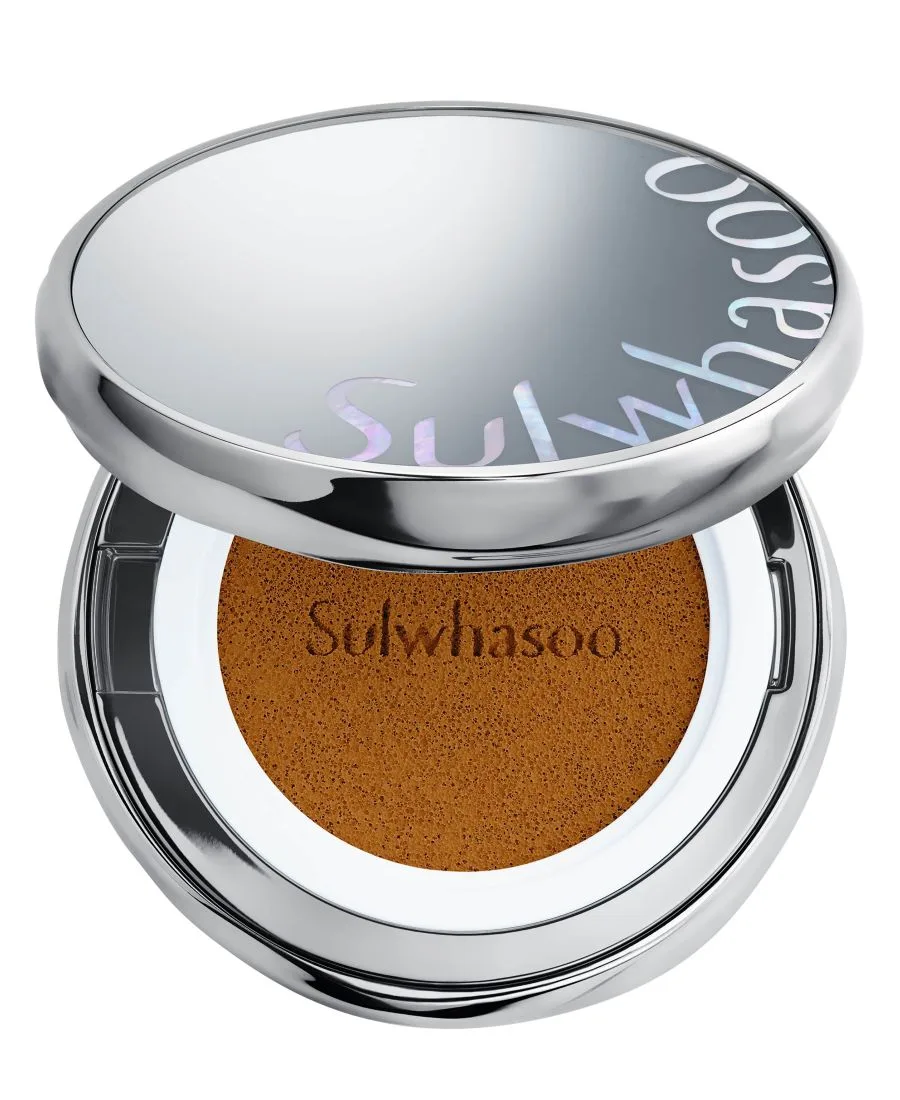 Тональная основа Perfecting No. 17 Cushion Foundation Sulwhasoo, Maple