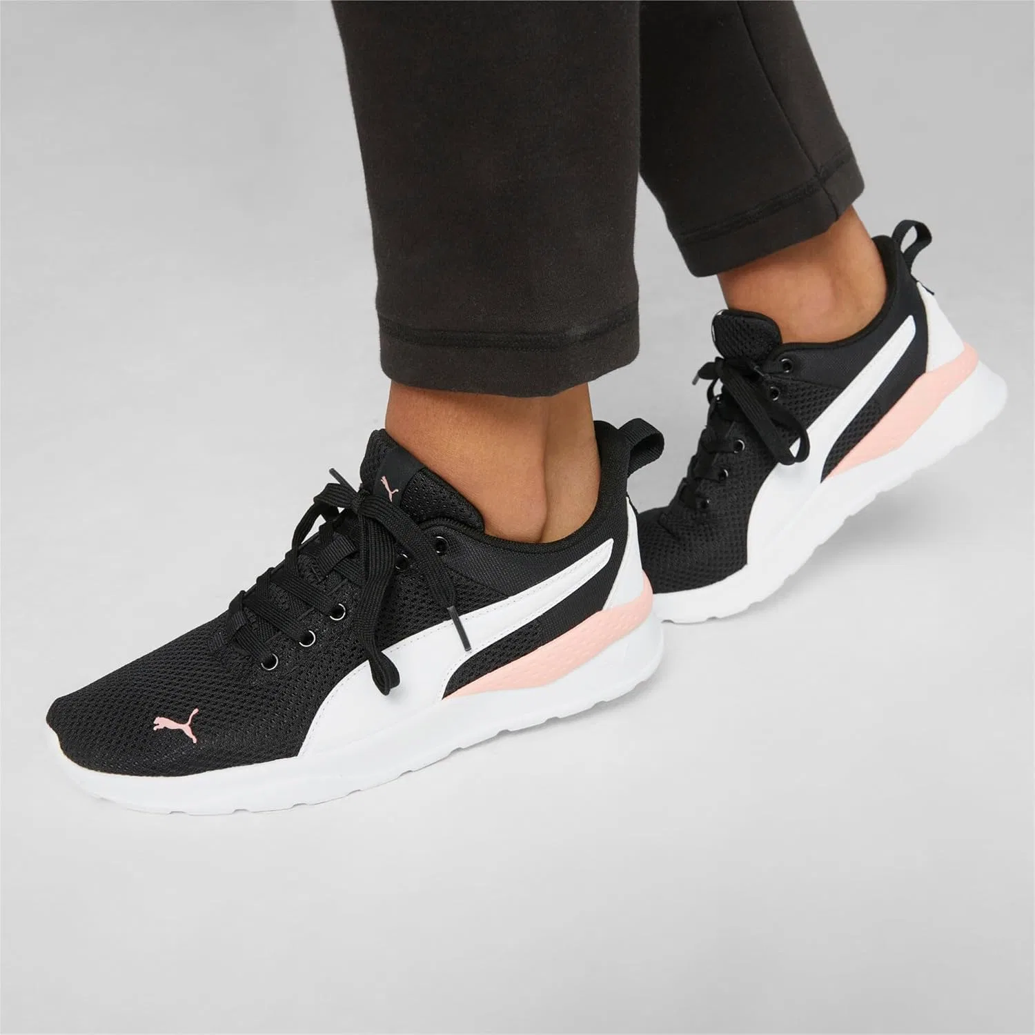 Кроссовки PUMA Anzarun унисекс, Puma Black Puma White Peach Smoothie — фото 2