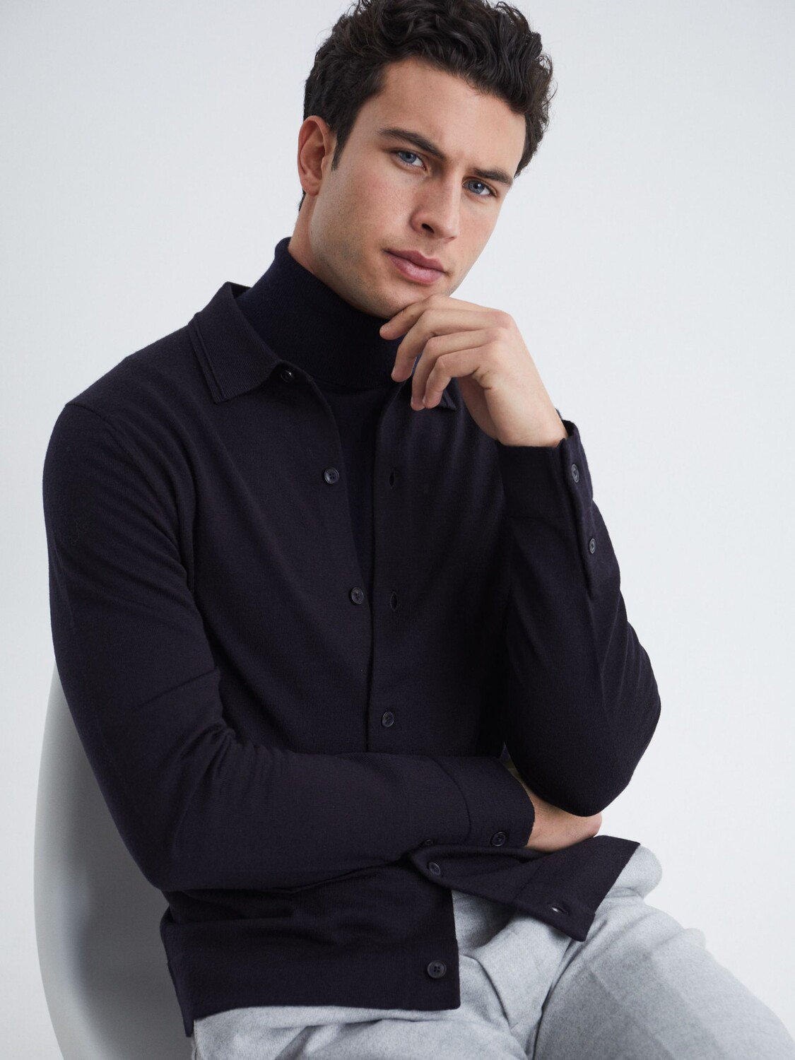 

Шерстяной кардиган Reiss Forbes, темно-синий