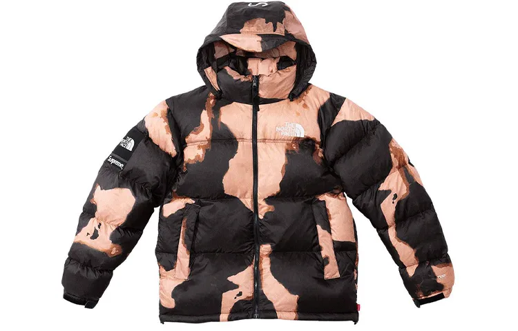 Куртка Nuptse с принтом под выбеленный деним The North Face Supreme, коричневый черный