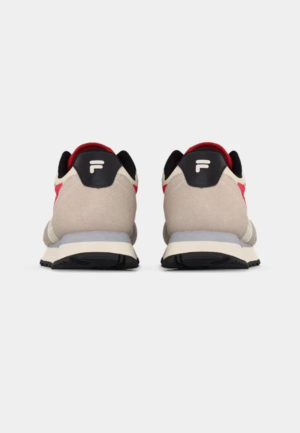 Кроссовки Fila Hypert, цвет зефир/красный/черный — фото 4