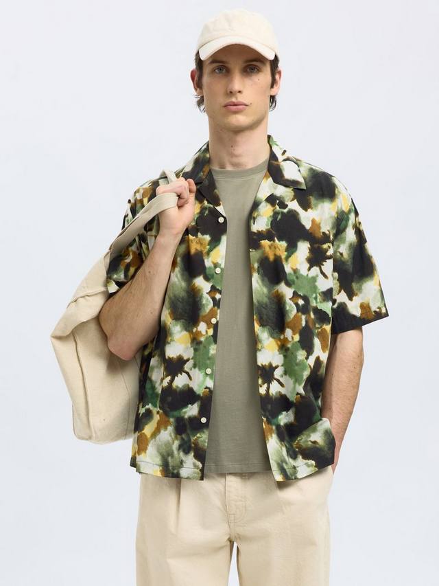 

Хлопковая рубашка с коротким рукавом на пуговицах с содержанием TENCEL Modal Selected