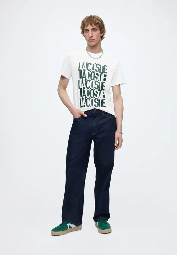 Футболка Lacoste Classic fit print, белый — фото 2