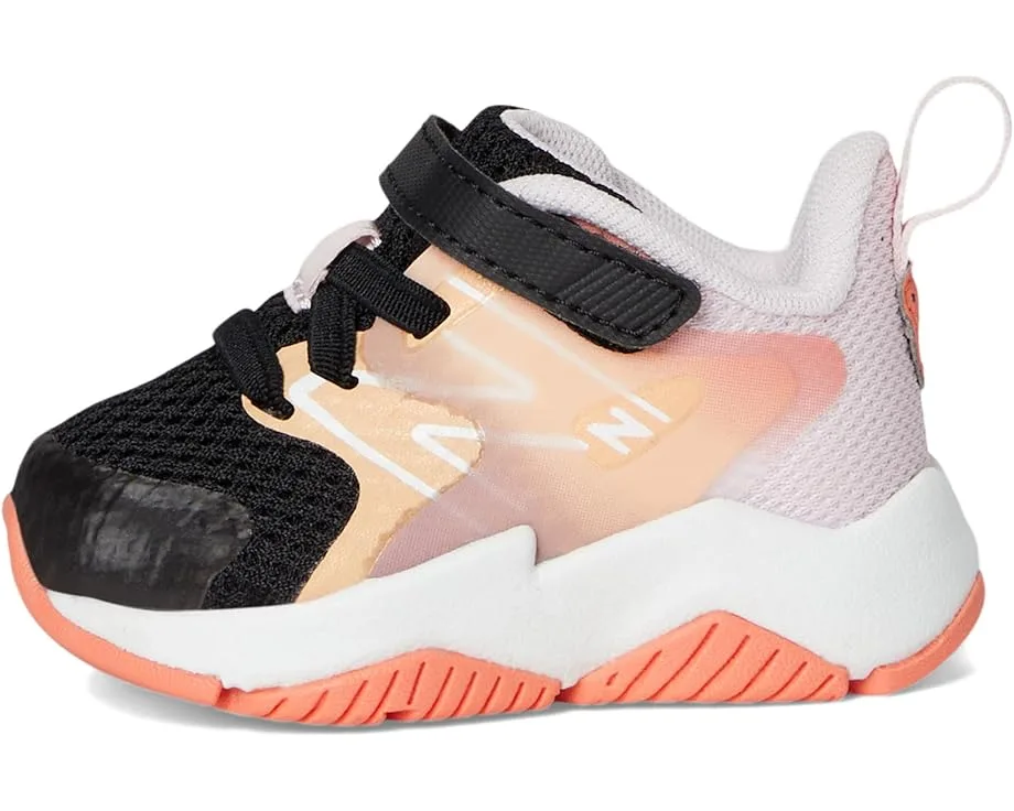Кроссовки New Balance Kids Rave Run v2 Bungee Lace with Top Strap, Black/Flare/Rose SugarSee Less — фото 4