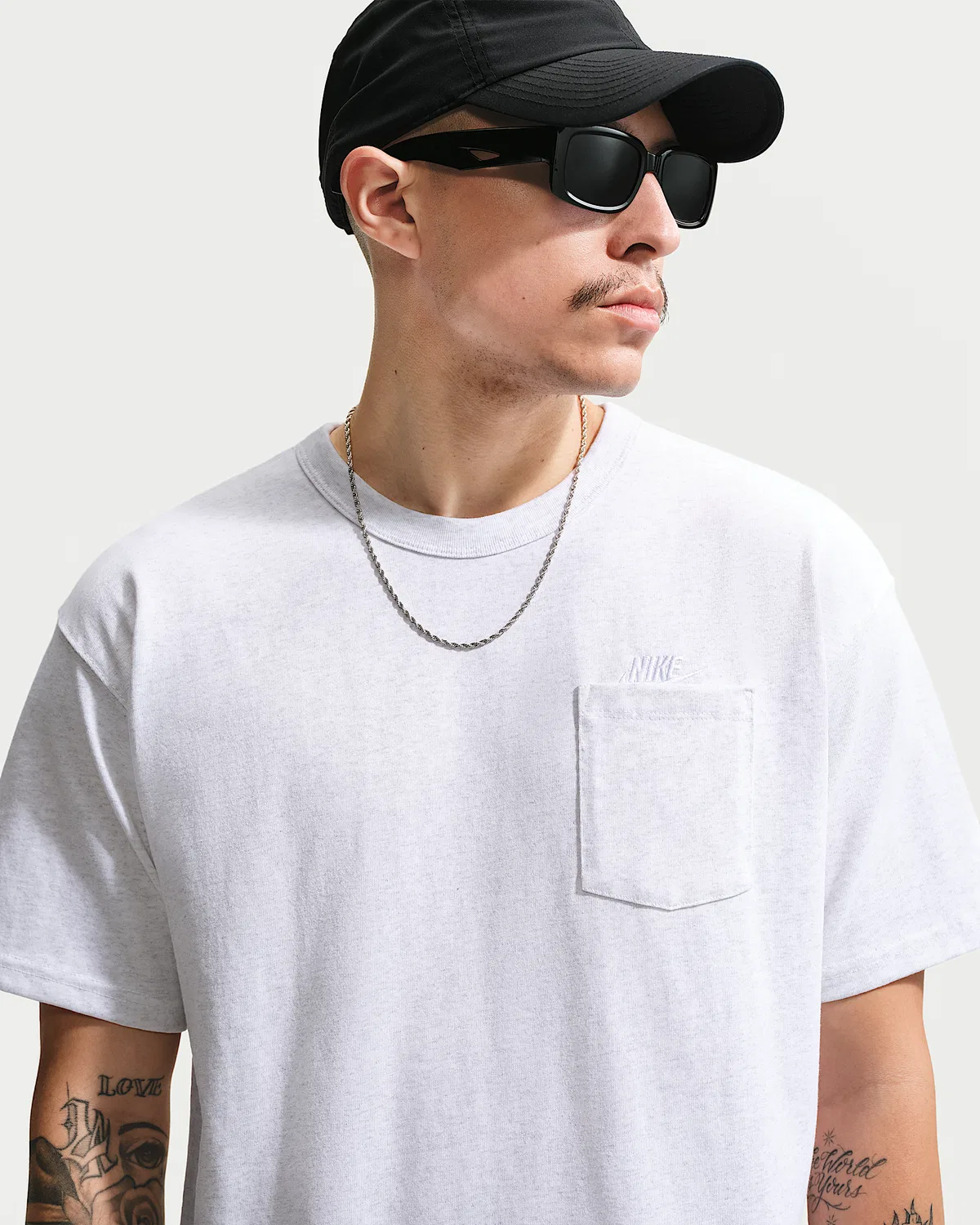 Мужская футболка Nike Sportswear Premium Essentials, Birch Heather — фото 3