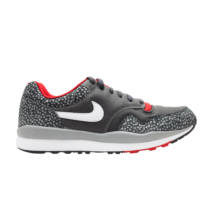 

Кроссовки Air Safari LE 'Gym Red', красный