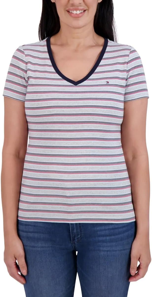 

Женская футболка Tommy Hilfiger с V-образным вырезом - вышитый фирменный флаг - рукав-крылышко - V-образный вырез, White, Белый, Женская футболка Tommy Hilfiger с V-образным вырезом - вышитый фирменный флаг - рукав-крылышко - V-образный вырез, White