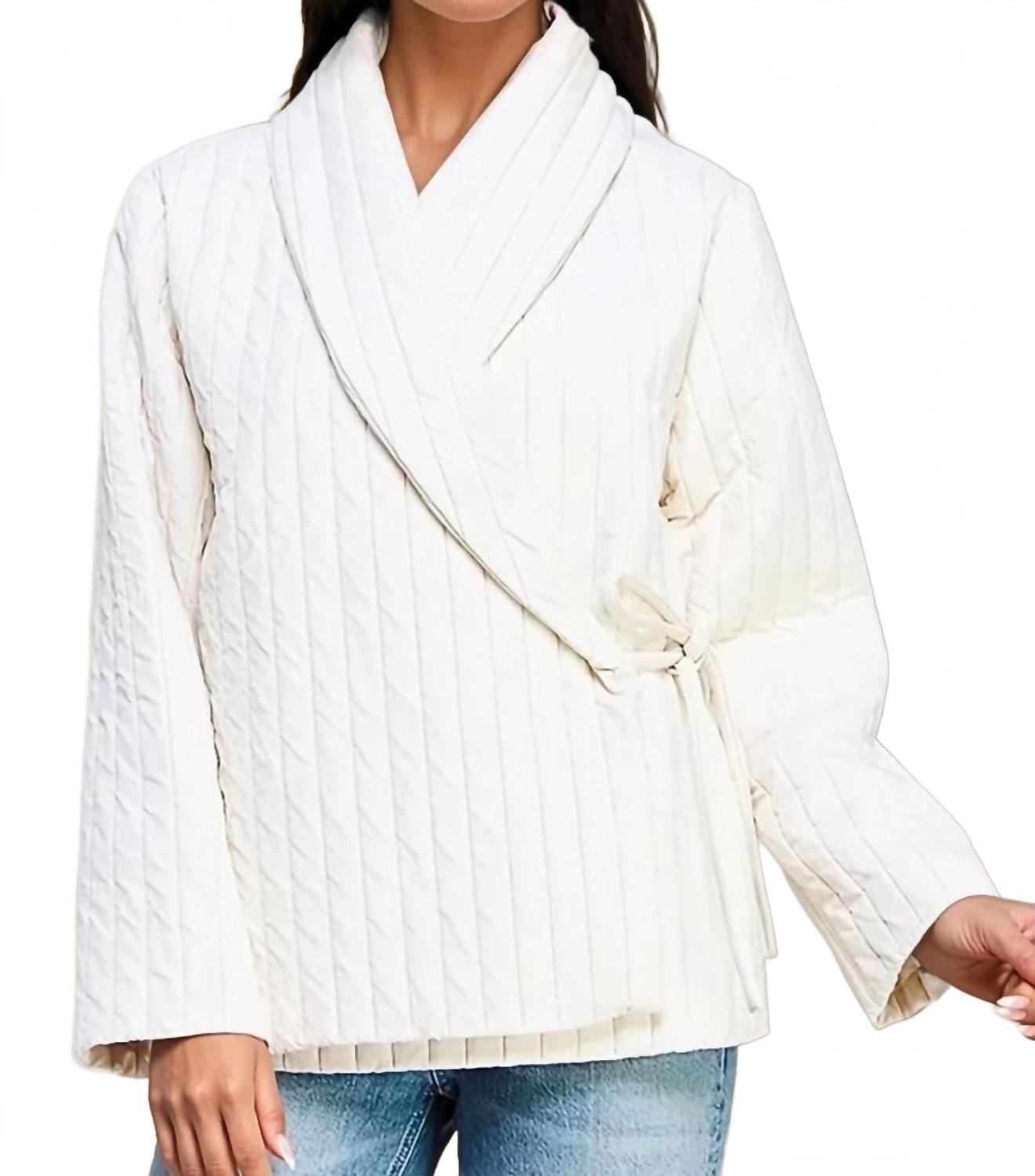 

ALLIE ROSE Стеганый жакет-накидка Ophelia цвета слоновой кости