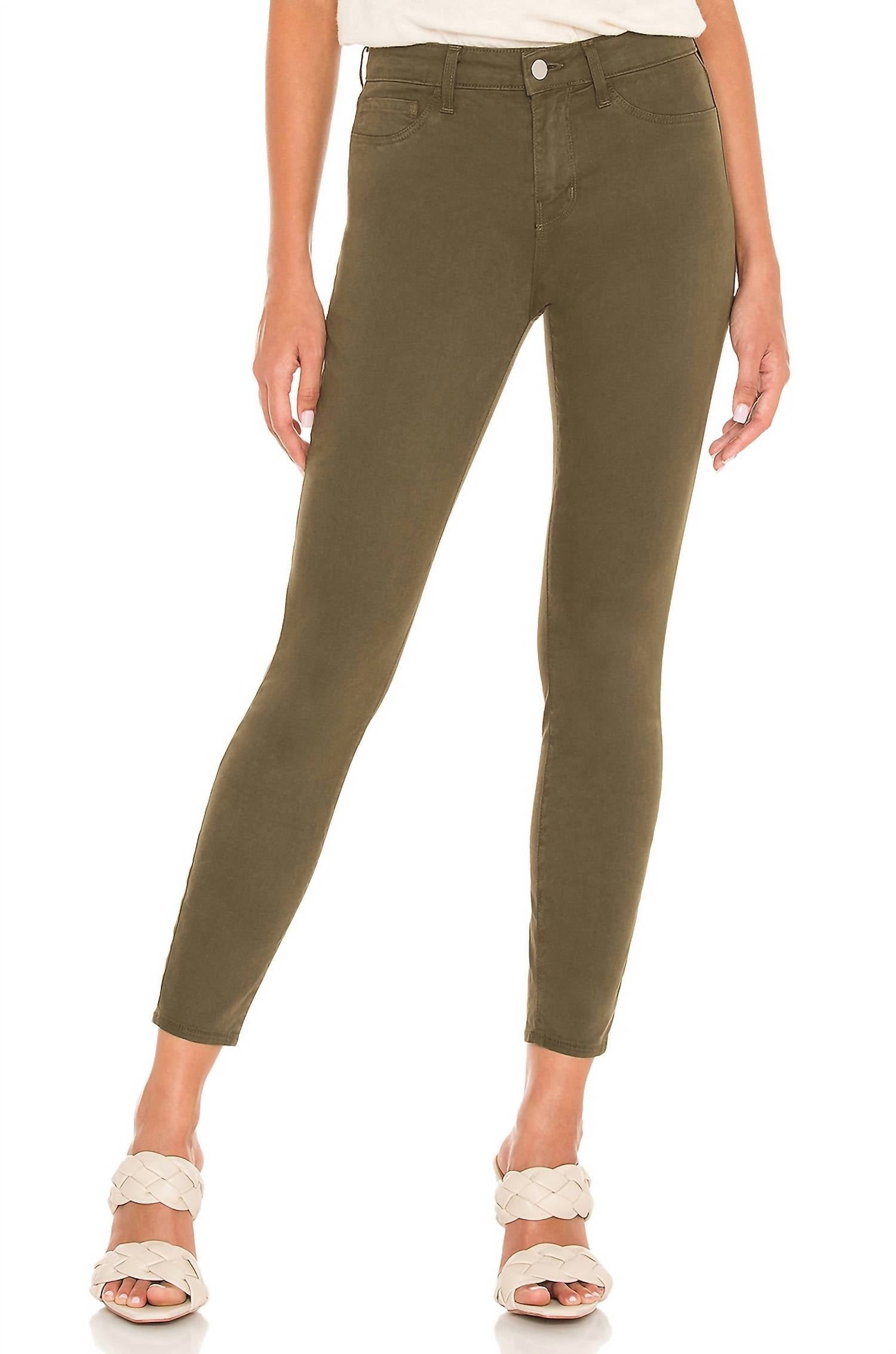 

Узкие брюки Margot High Rise в цвете Olive Night L'Agence