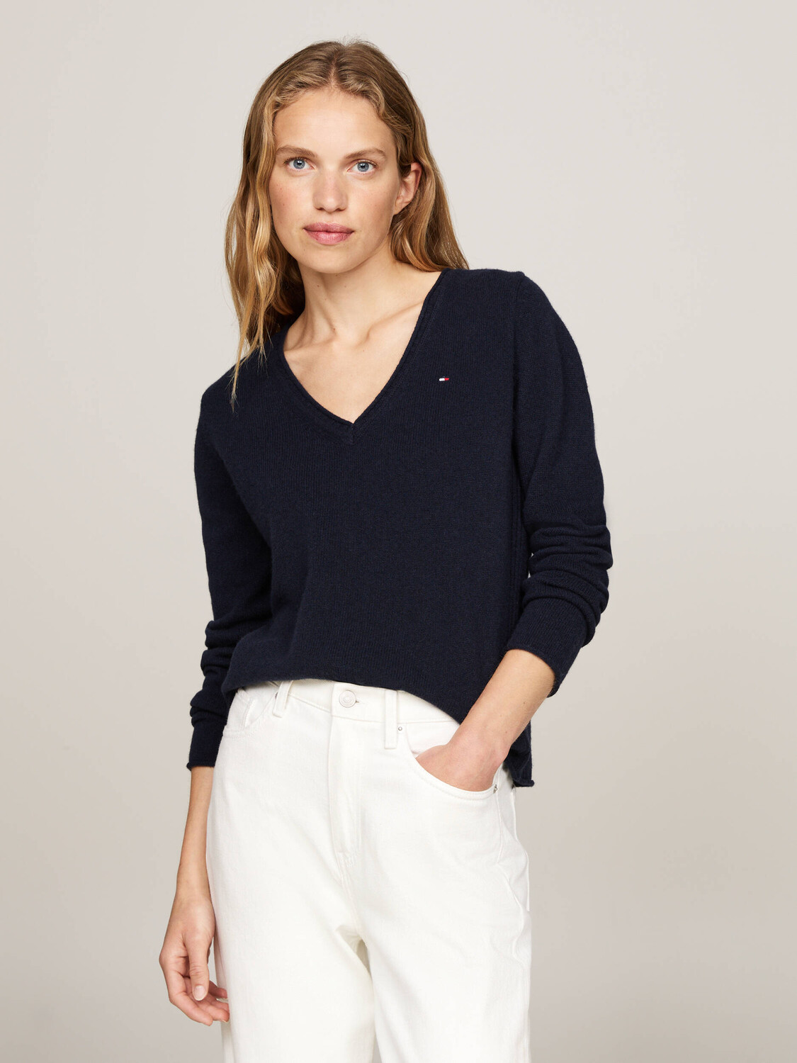 

Свитер из шерсти Tommy Hilfiger Regular Fit, темно-синий
