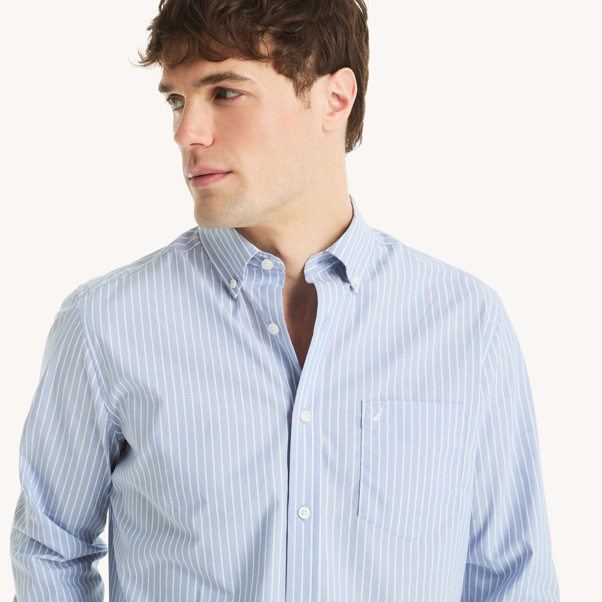 

Мужская классическая рубашка Nautica из непромокаемой клетчатой ​​ткани, цвет english manor 17-3920