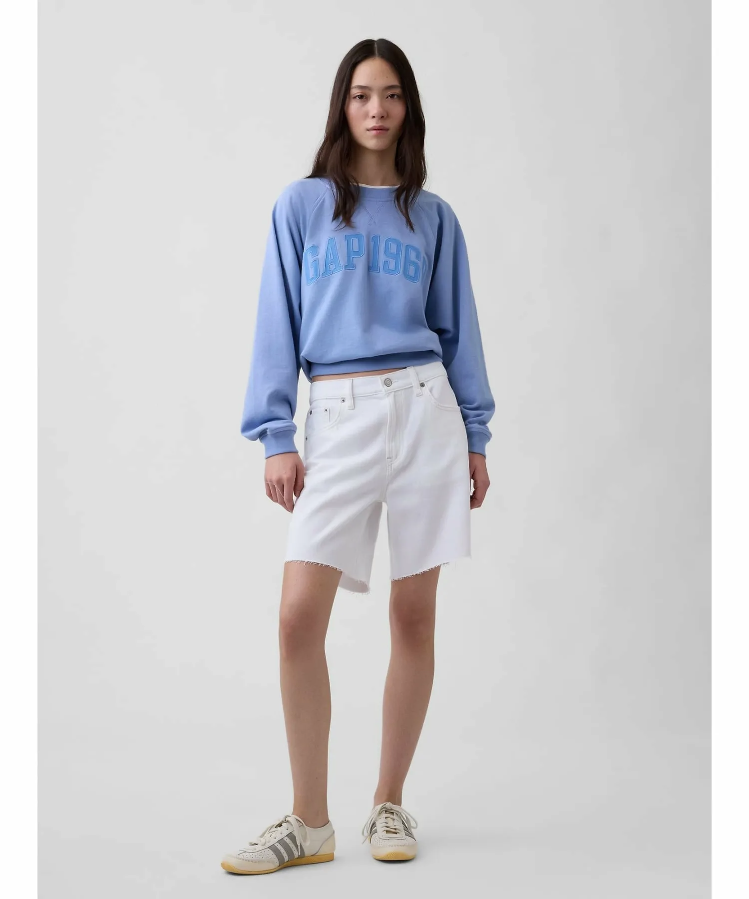 (W) Толстовка с французским махровым трикотажным рукавом и логотипом GAP, MOONSTONE_BLUE — фото 3