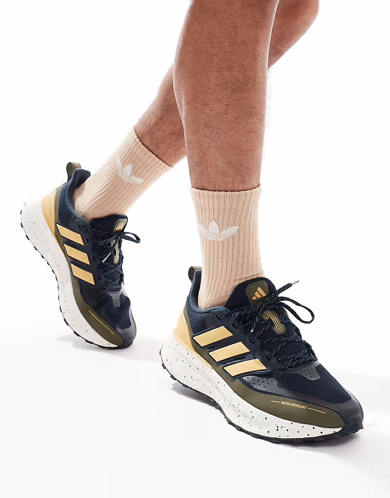 

Кроссовки Adidas Running Ultrarun 5 черного и оранжевого цветов