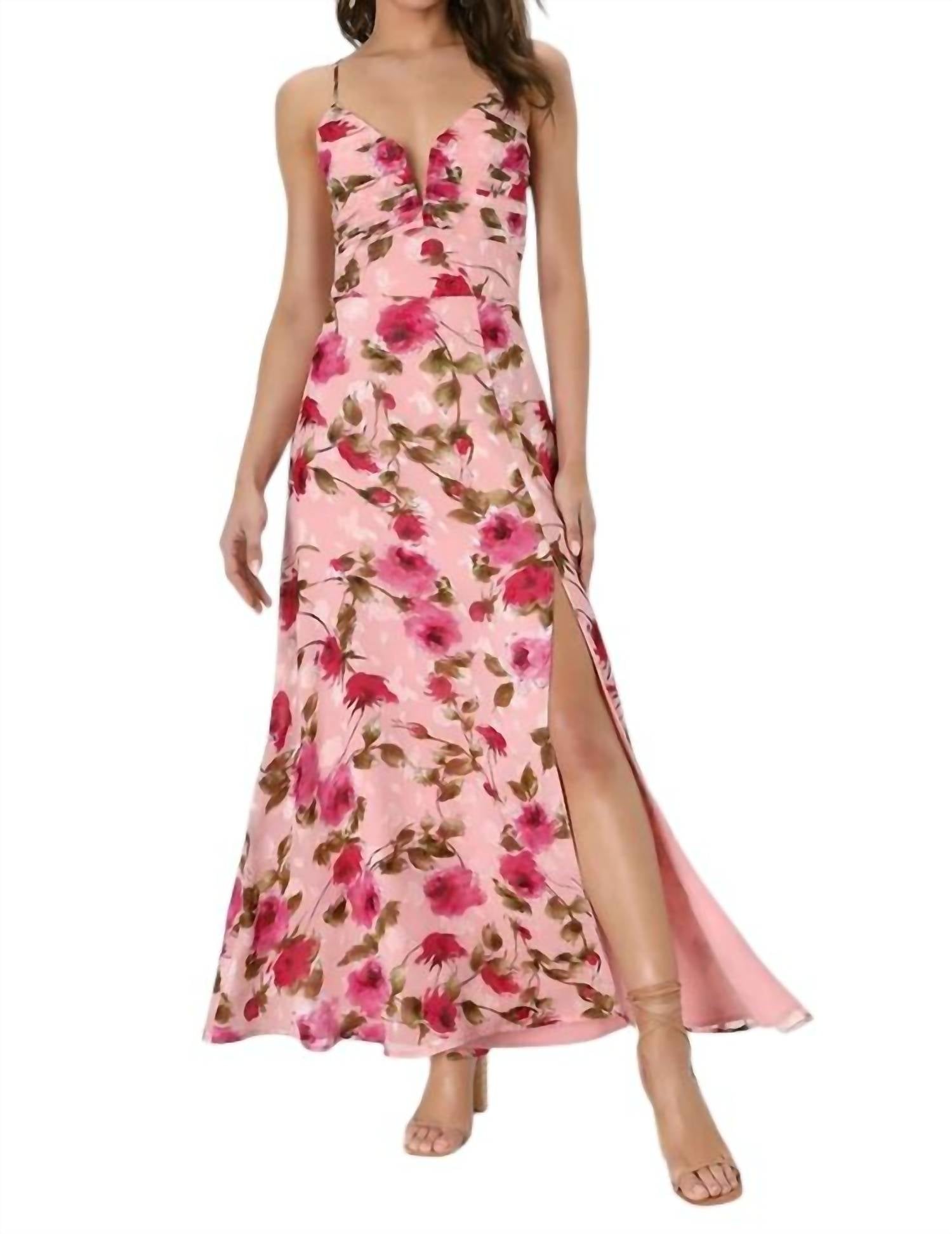 

Платье макси с цветочным принтом в цвете Blush Lulus, красный