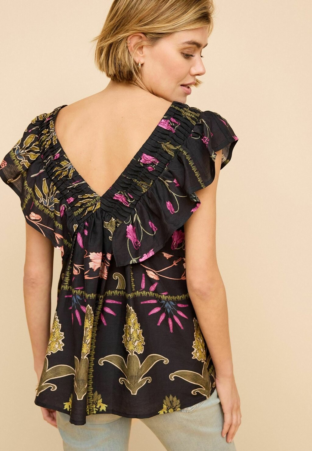 

Блуза RUFFLE V NECK REGULAR FIT Next, черный