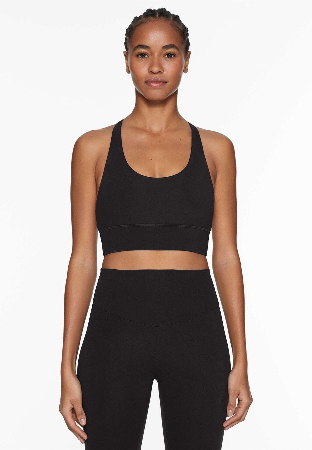 

Спортивный бюстгальтер с легкой поддержкой STRAPPY BACK OYSHO, черный