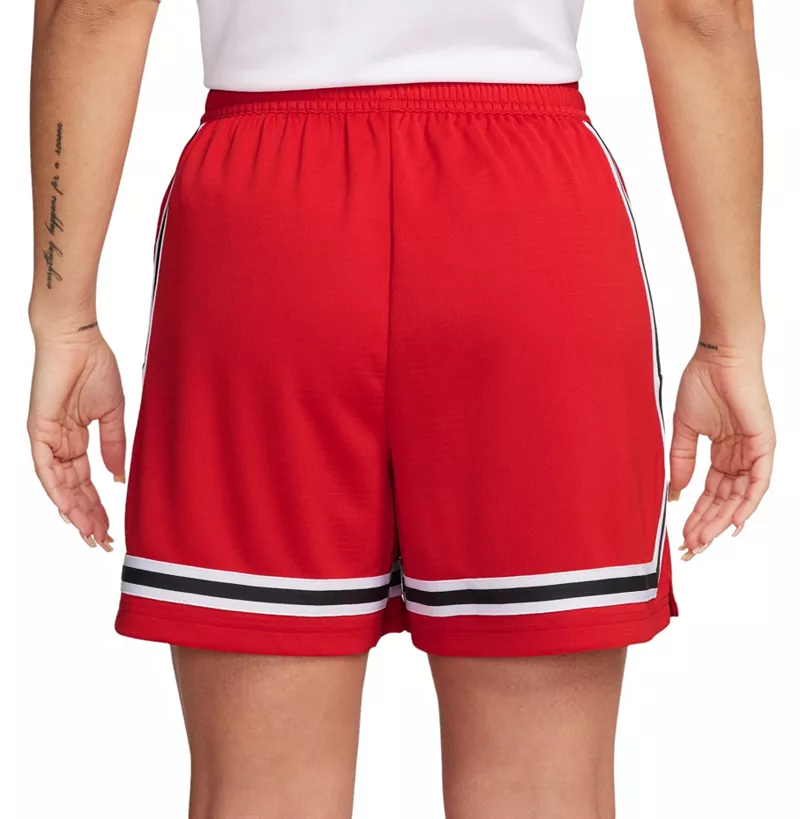 Женские баскетбольные шорты Nike Crossover Dri-FIT 5 дюймов, цвет University Red — фото 2