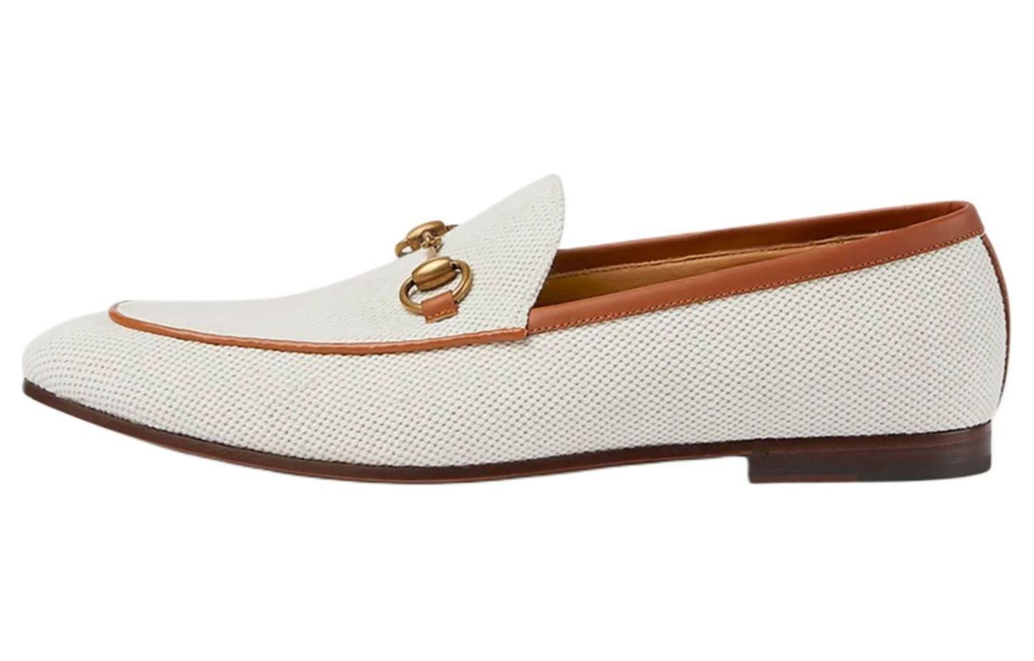Лоферы, украшенные пряжкой в виде конской уздечки Gucci, белый