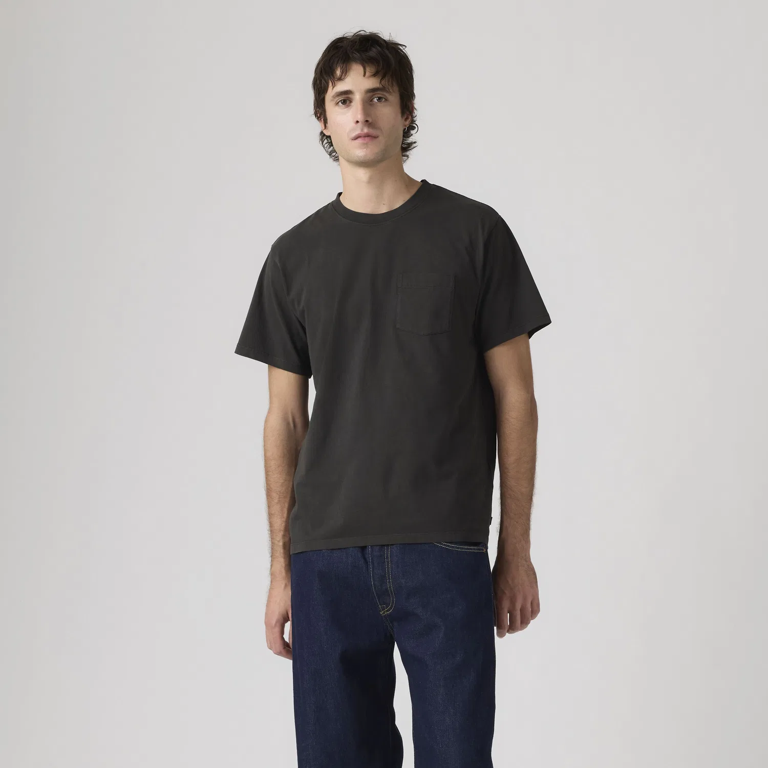 Футболка Essential Pocket Garment Dye Levi's, Black — фото 3
