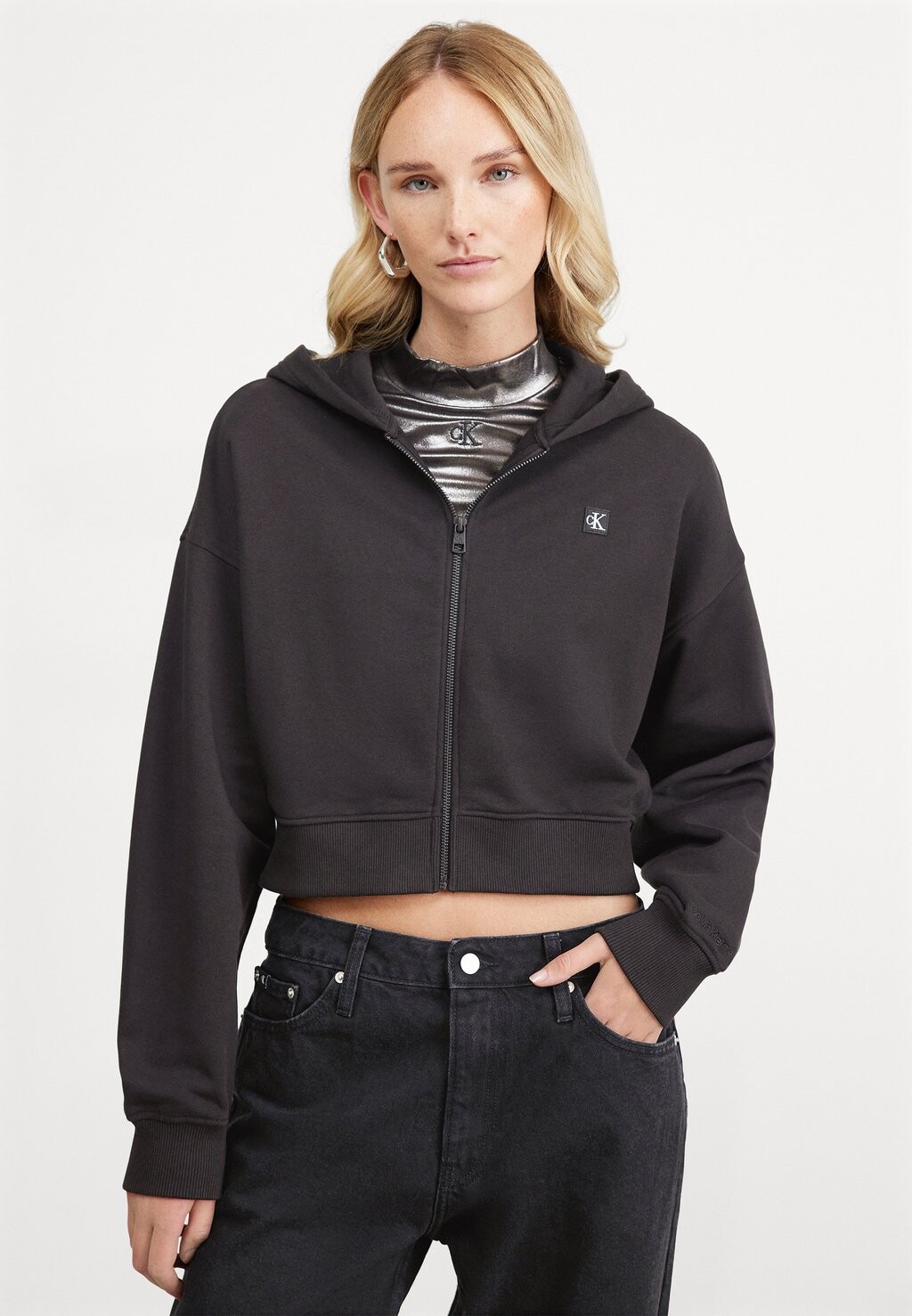 

Толстовка на молнии EMBRO BADGE ZIP THROUGH Calvin Klein Jeans, черный