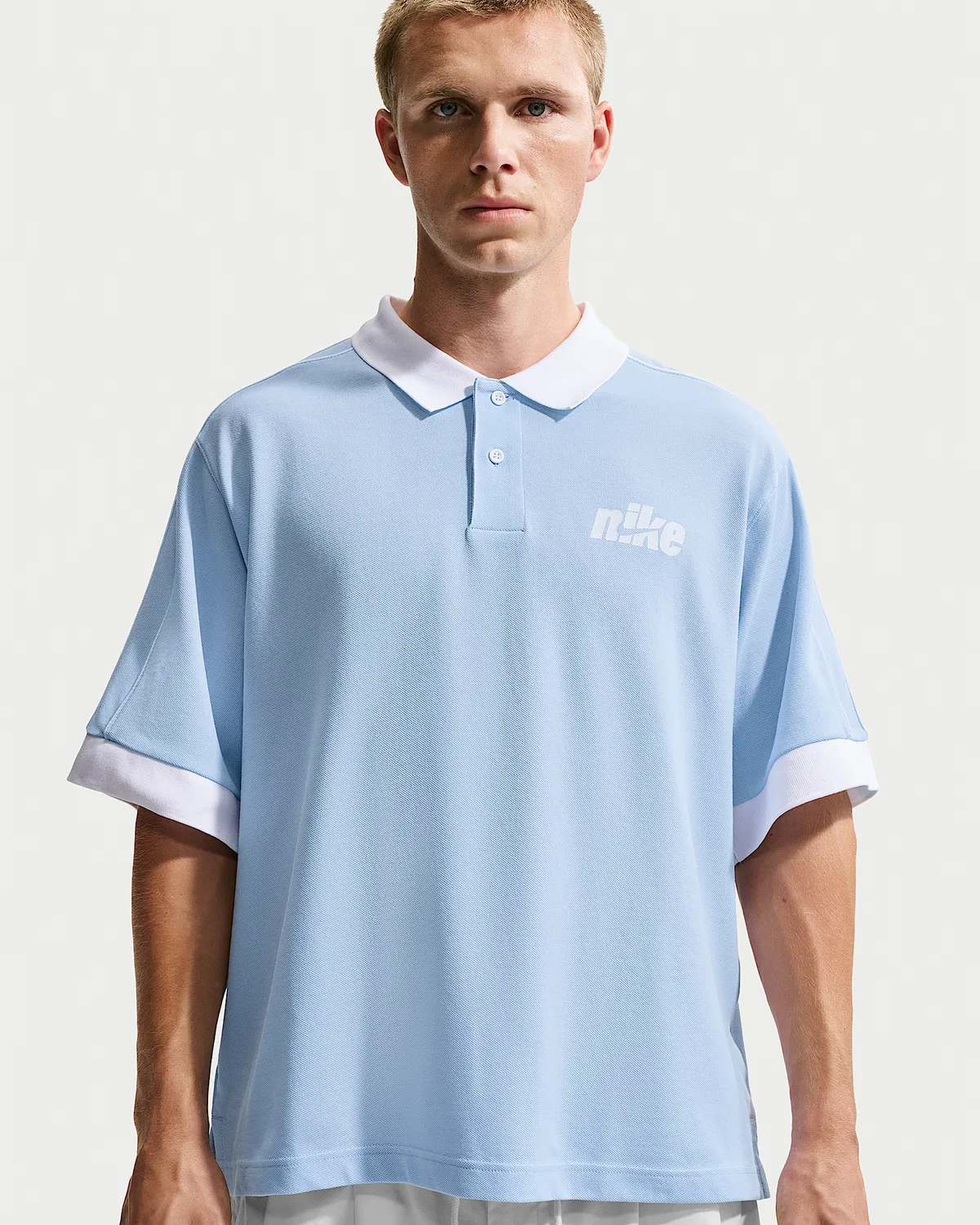 Мужское оверсайз поло с коротким рукавом Nike Sportswear Club, Hydrogen Blue/White/White/White