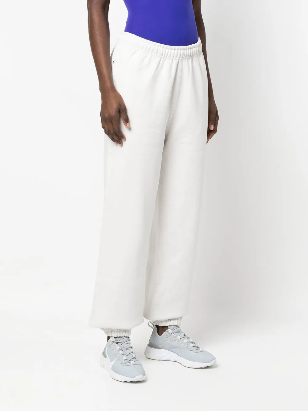 Спортивные брюки Solo Swoosh с вышивкой Nike, белый — фото 3
