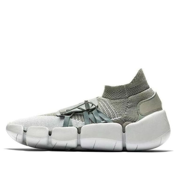 

Кроссовки footscape flyknit dm Nike, серый