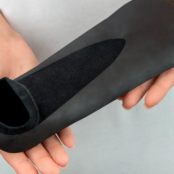 

Носки чёрные шёлковые, 1 пара Ggdf30 Luxury Care