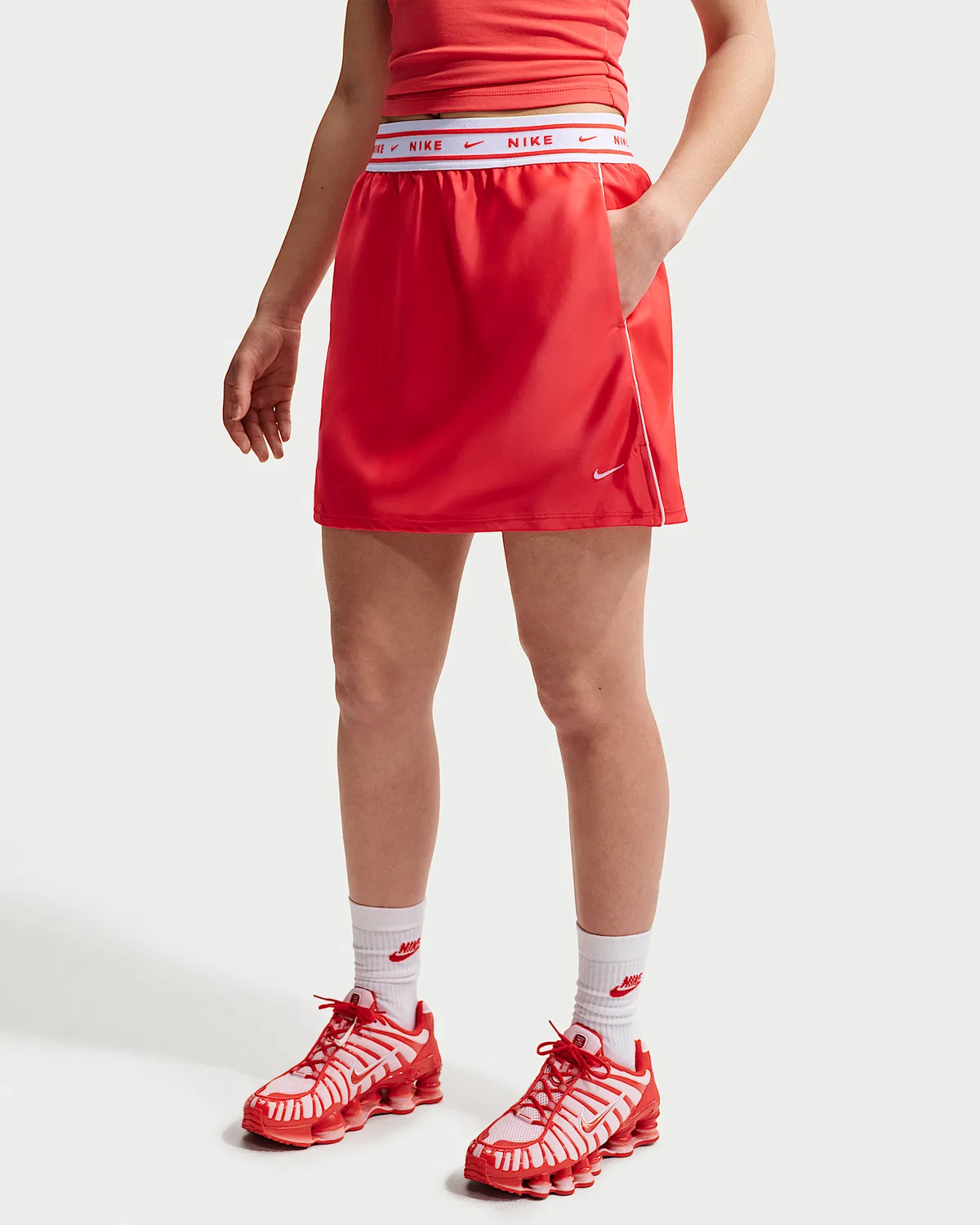 Женская атласная юбка Nike Sportswear, Light Crimson/Sail — фото 2