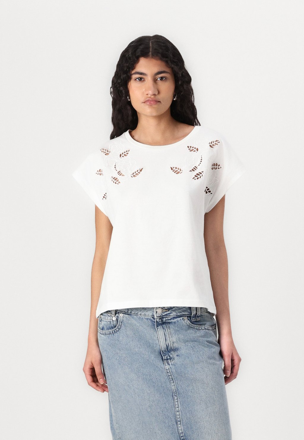 

Футболка с принтом ROSE O NECK JDY, кремовый