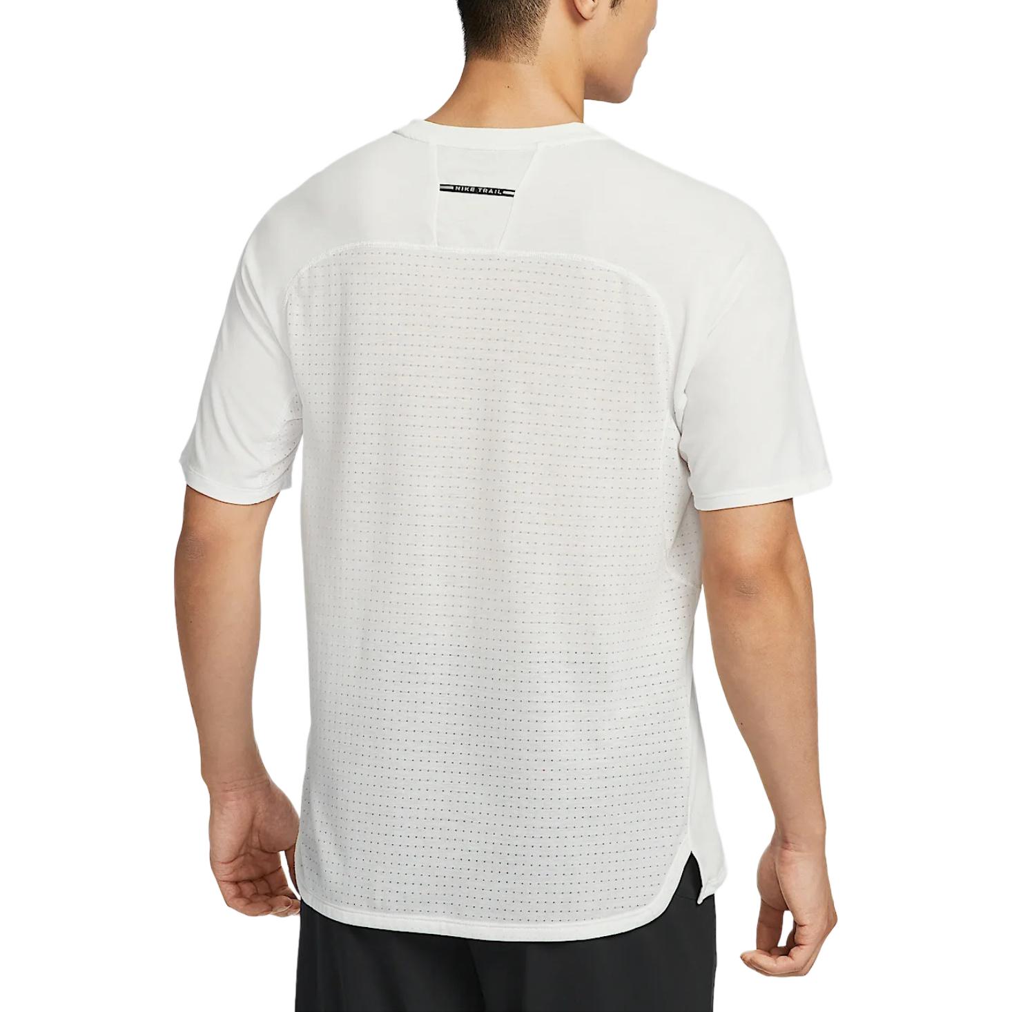 Мужская футболка для бега Solar Chase Dri FIT Adv с короткими рукавами Nike, белый/черный — фото 3