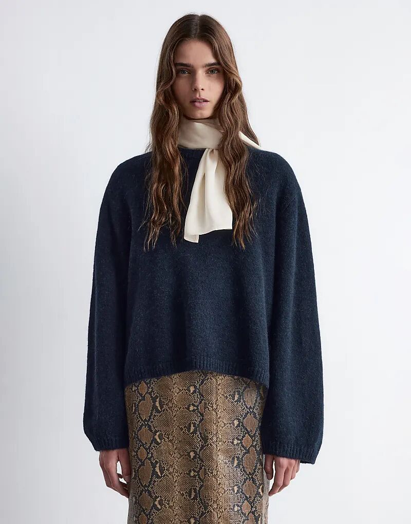 

& Other Stories супермягкий джемпер из альпаки и шерсти с широкими рукавами темно-синего цвета