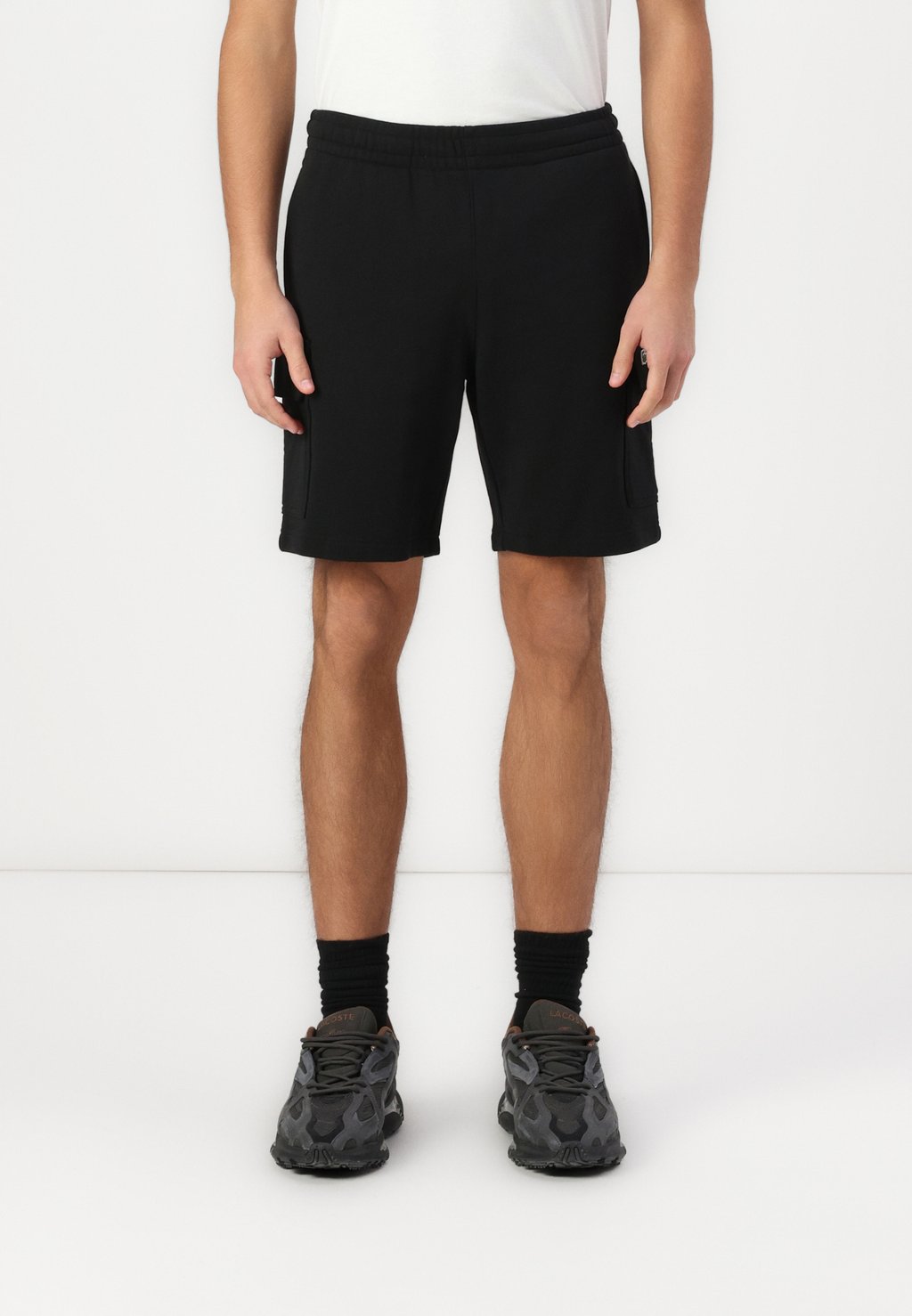 

Шорты Tracksuit bottoms Lacoste, черный