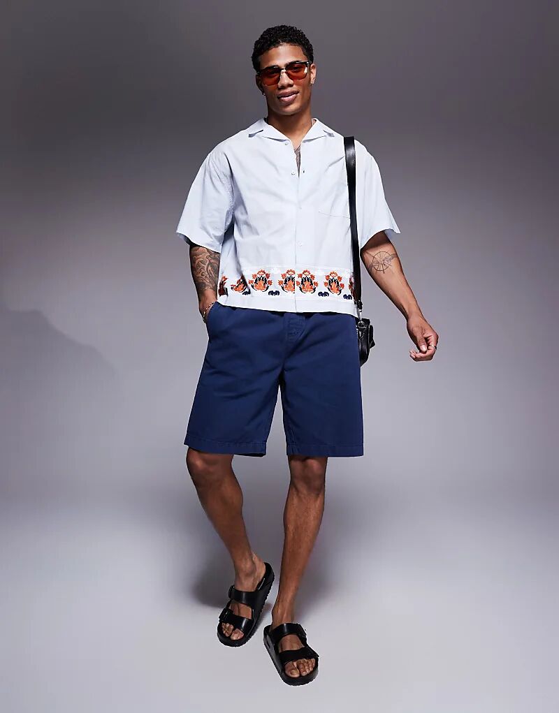 

Рубашка свободного кроя ASOS DESIGN премиум-класса с вышивкой светло-голубого цвета