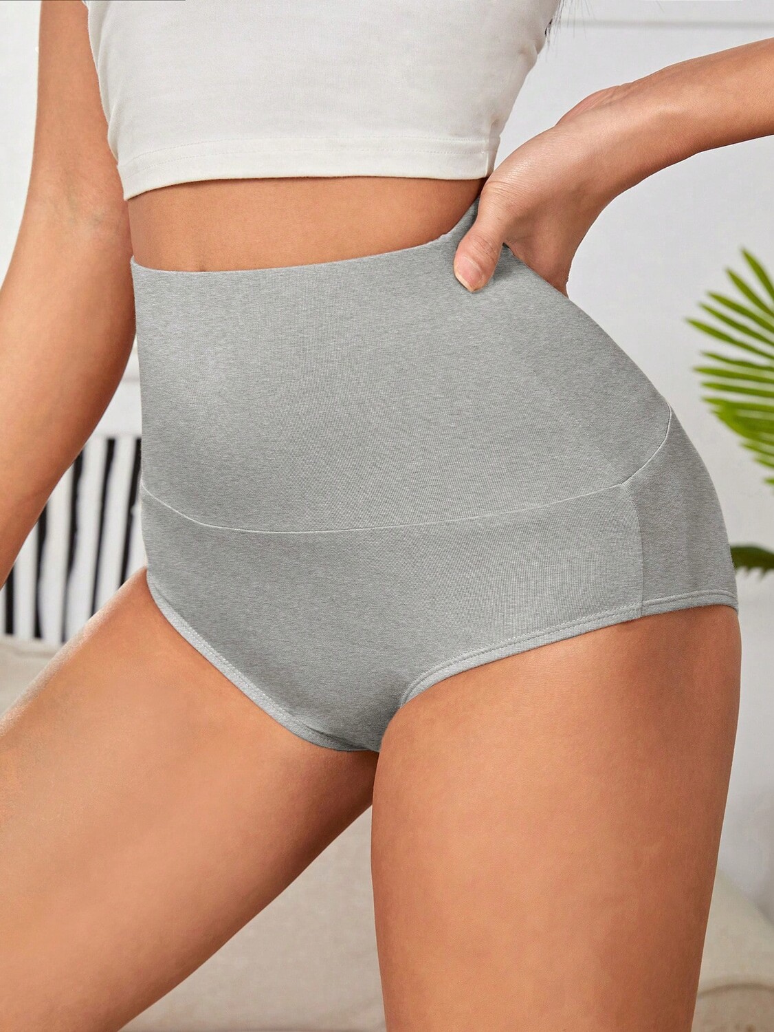 

SHEIN PETITE Байкерские шорты с завышенной талией, однотонные, светло-серый