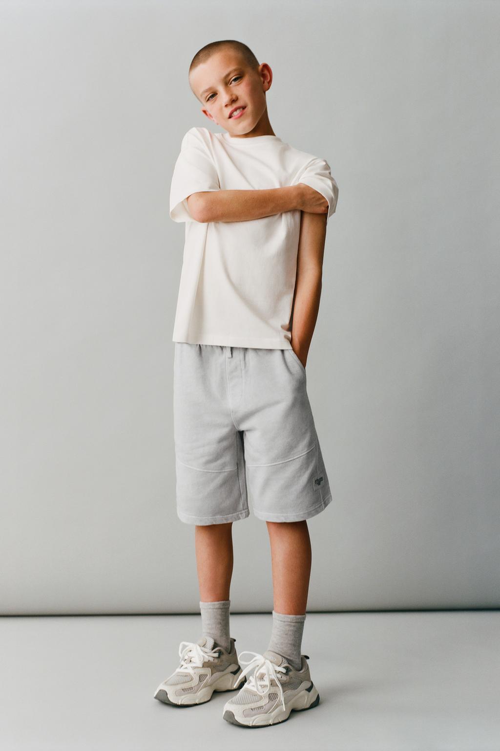 

Одежда - окрашенные шорты-бермуды ZARA, цвет Light grey