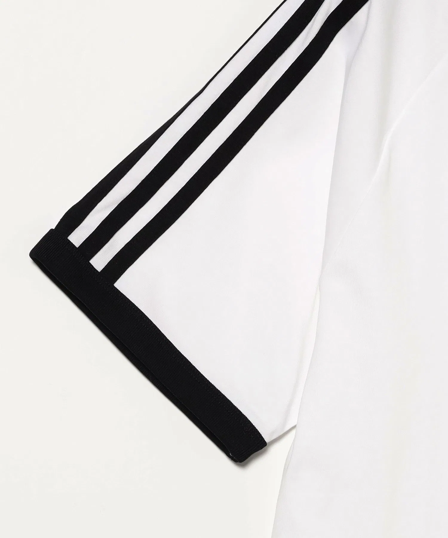 Мужская футболка adidas с тремя полосками — фото 4