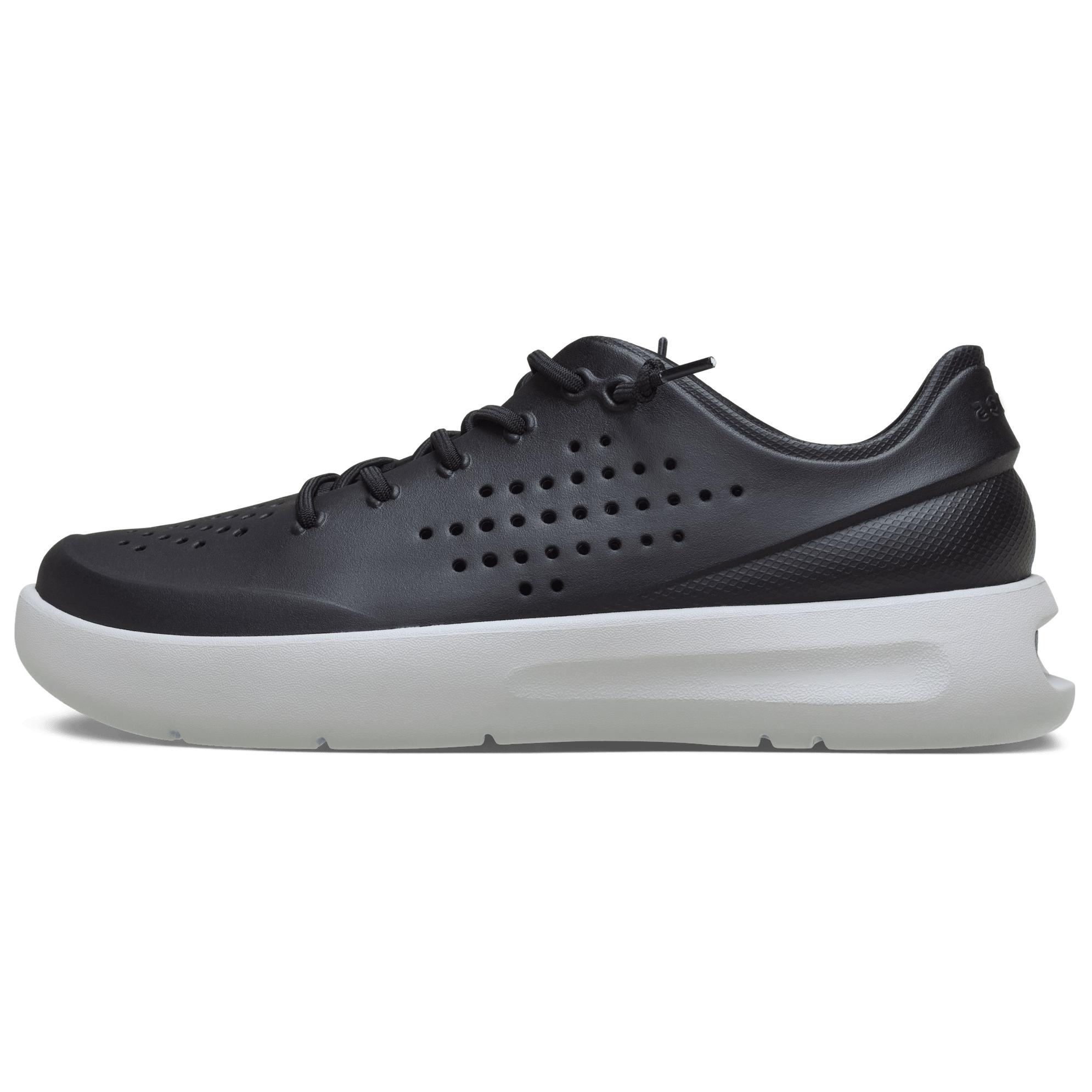 

Crocs Низкие повседневные кроссовки In Motion Pacer, черные, мужские