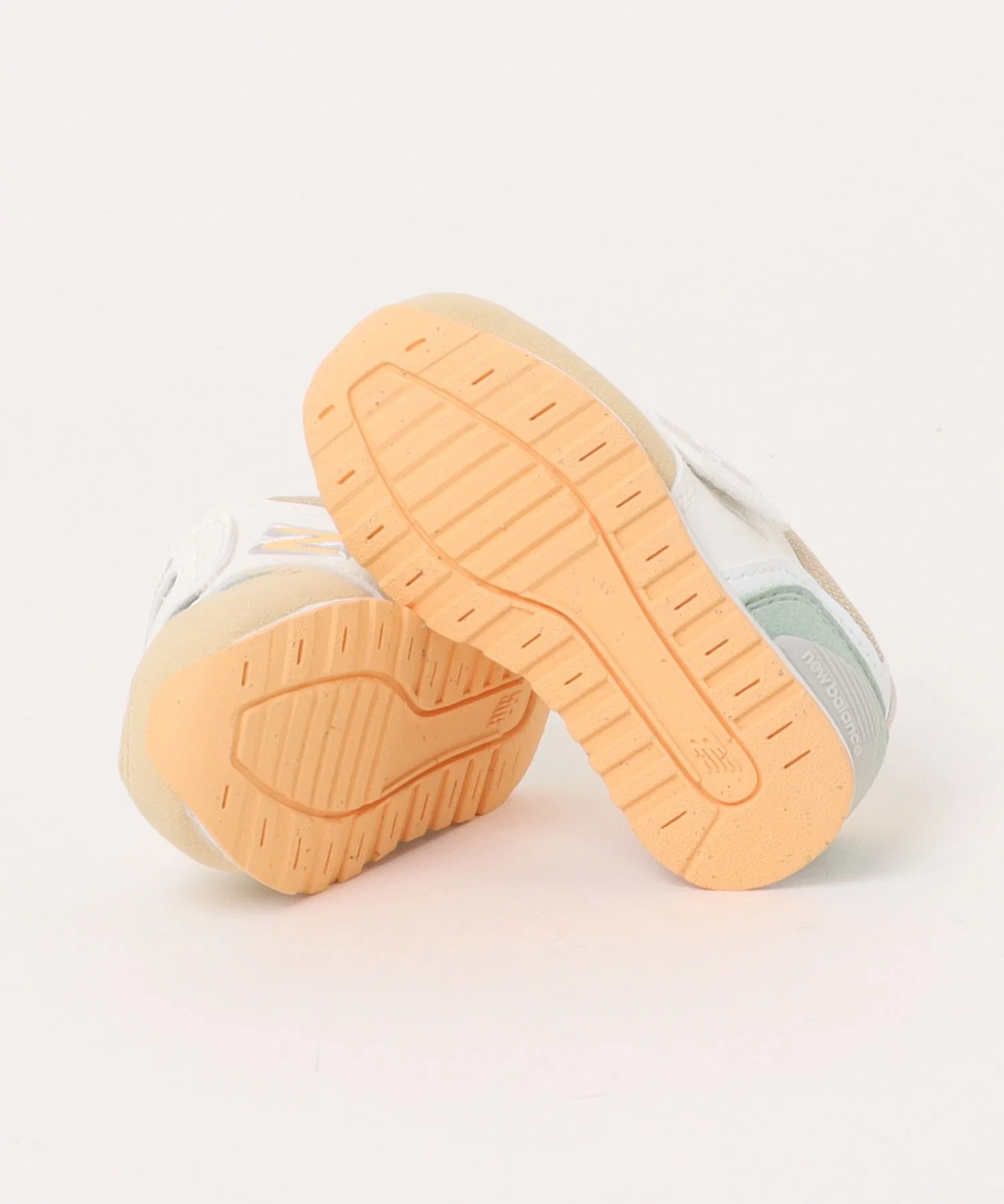 Детские кроссовки New Balance I996 28Q — фото 3