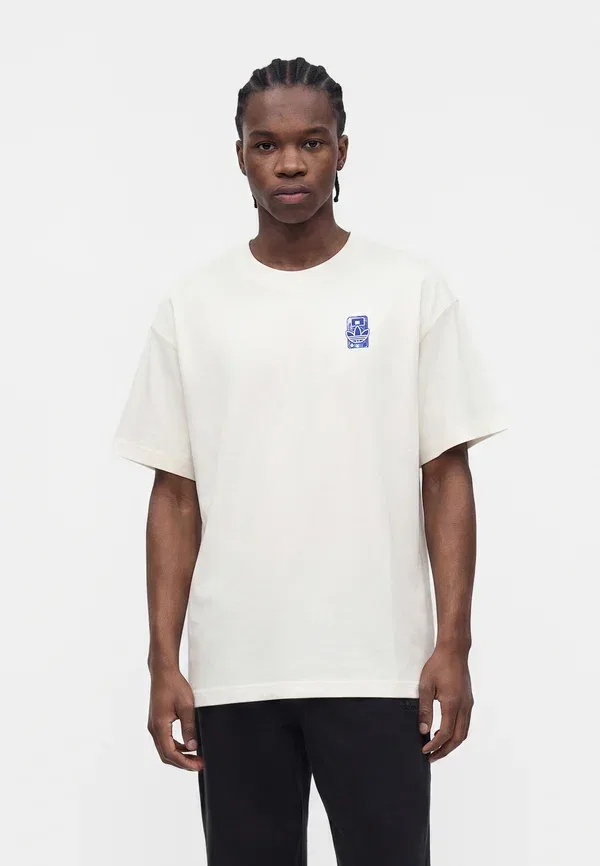 Футболка оверсайз с принтом Adidas Originals, цвет офф-вайт — фото 3
