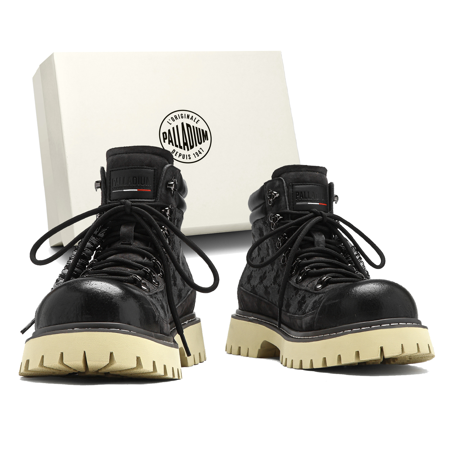 

Короткие ботинки Martin Boot унисекс Palladium, черный[classic, suggestion: size down 1 size]