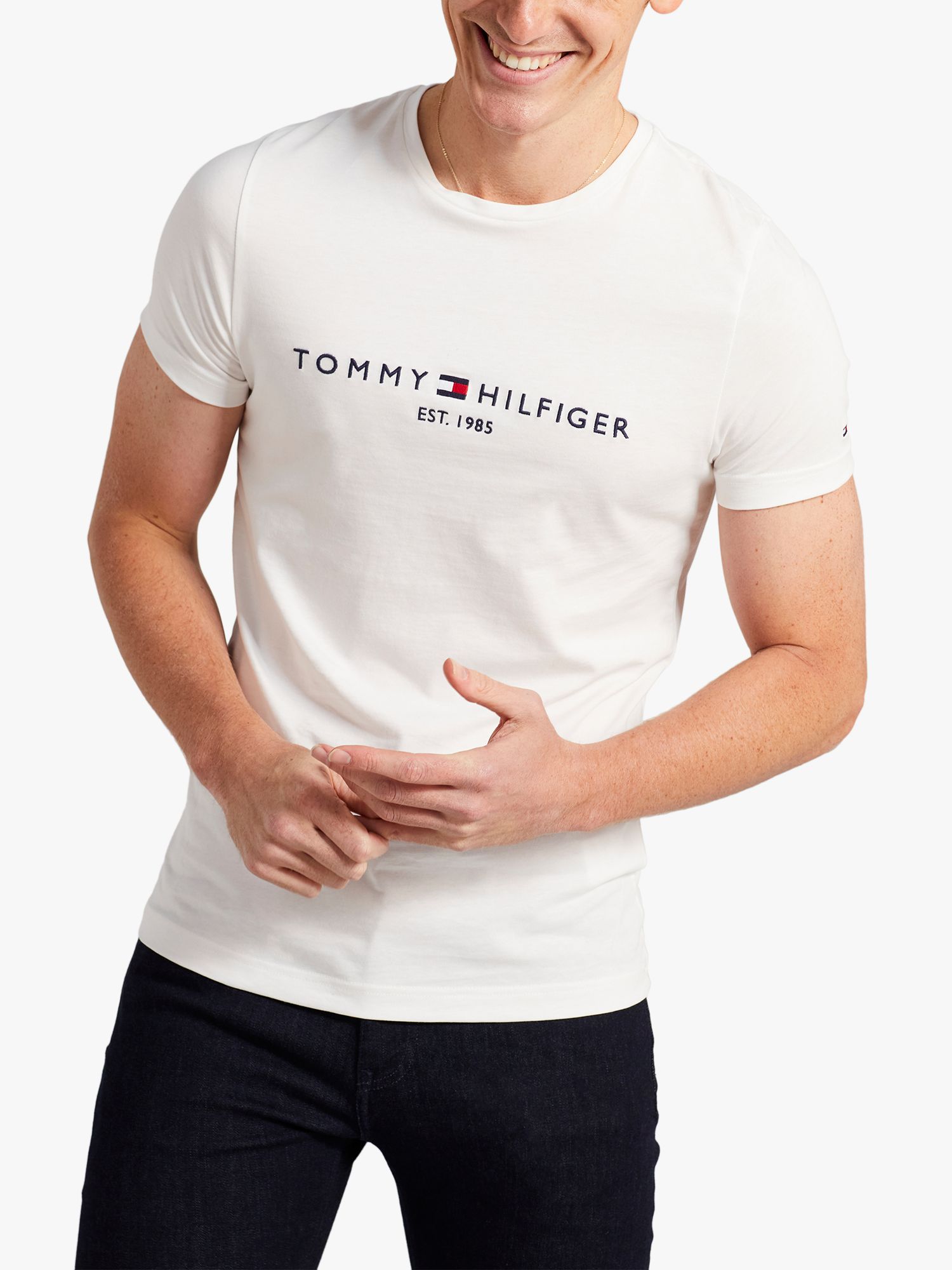 

Футболка с круглым вырезом и логотипом Tommy Hilfiger, цвет Snow White