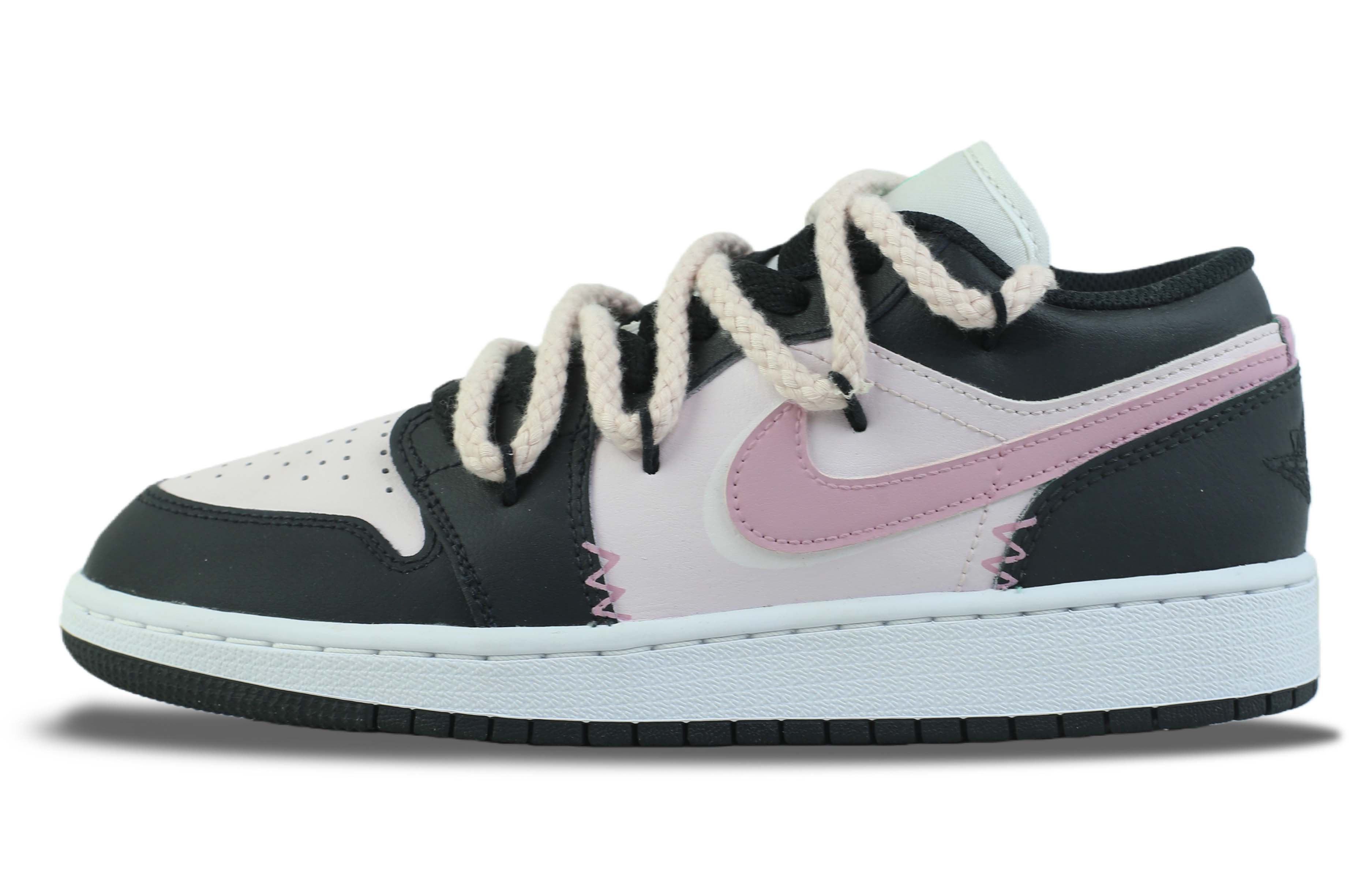 

Jordan Air 1 Leather Low top детские баскетбольные кроссовки Black White для подростков