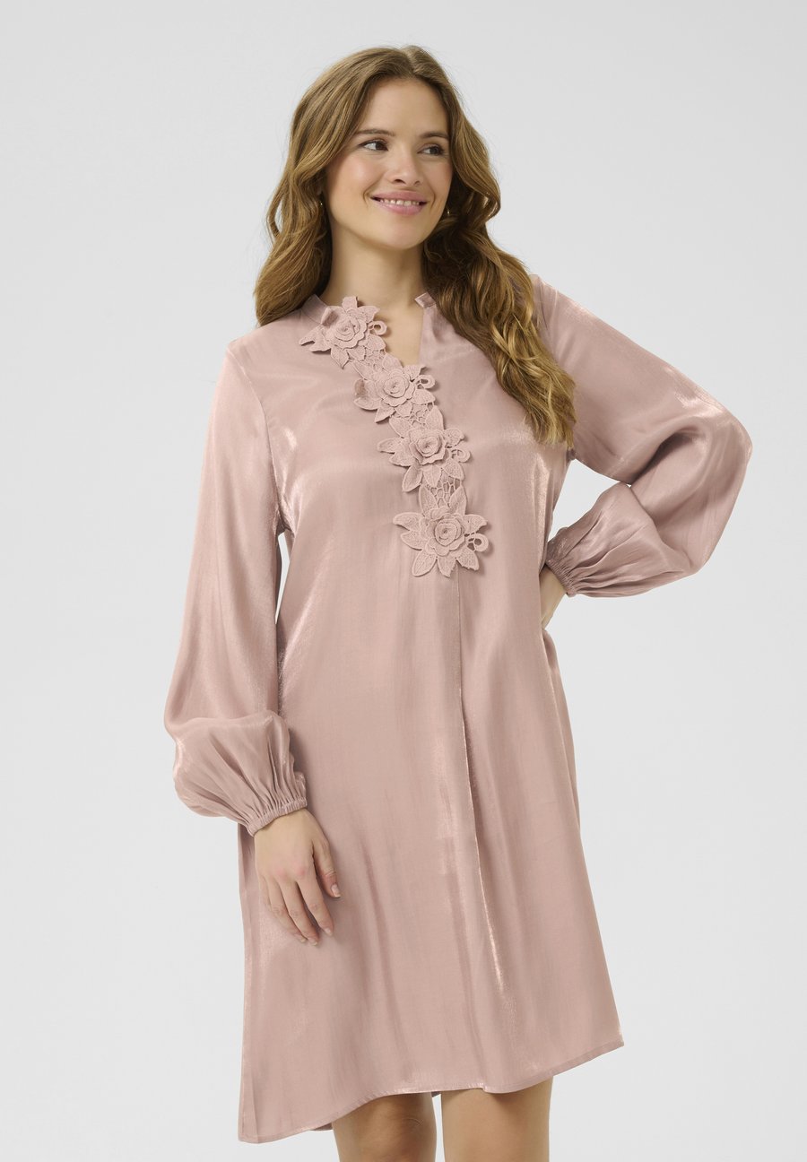 

Платье Culture FIOLA , Woodrose/Pink