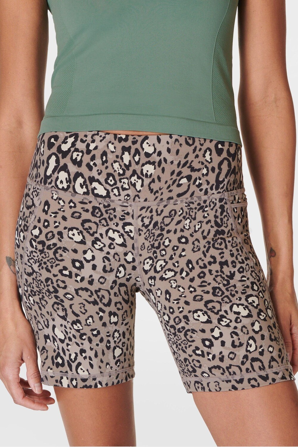 

Байкерские шорты Power 6" Sweaty Betty, черный