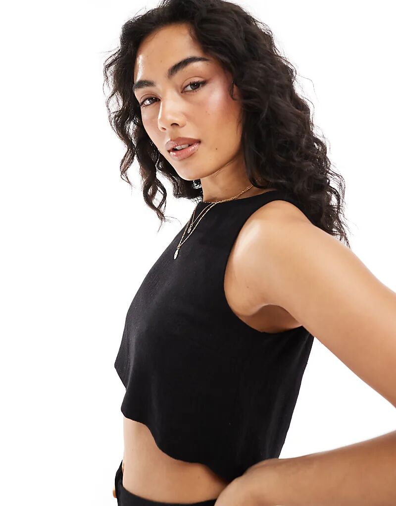 

Топ без рукавов из льняной смеси ASOS DESIGN черного цвета