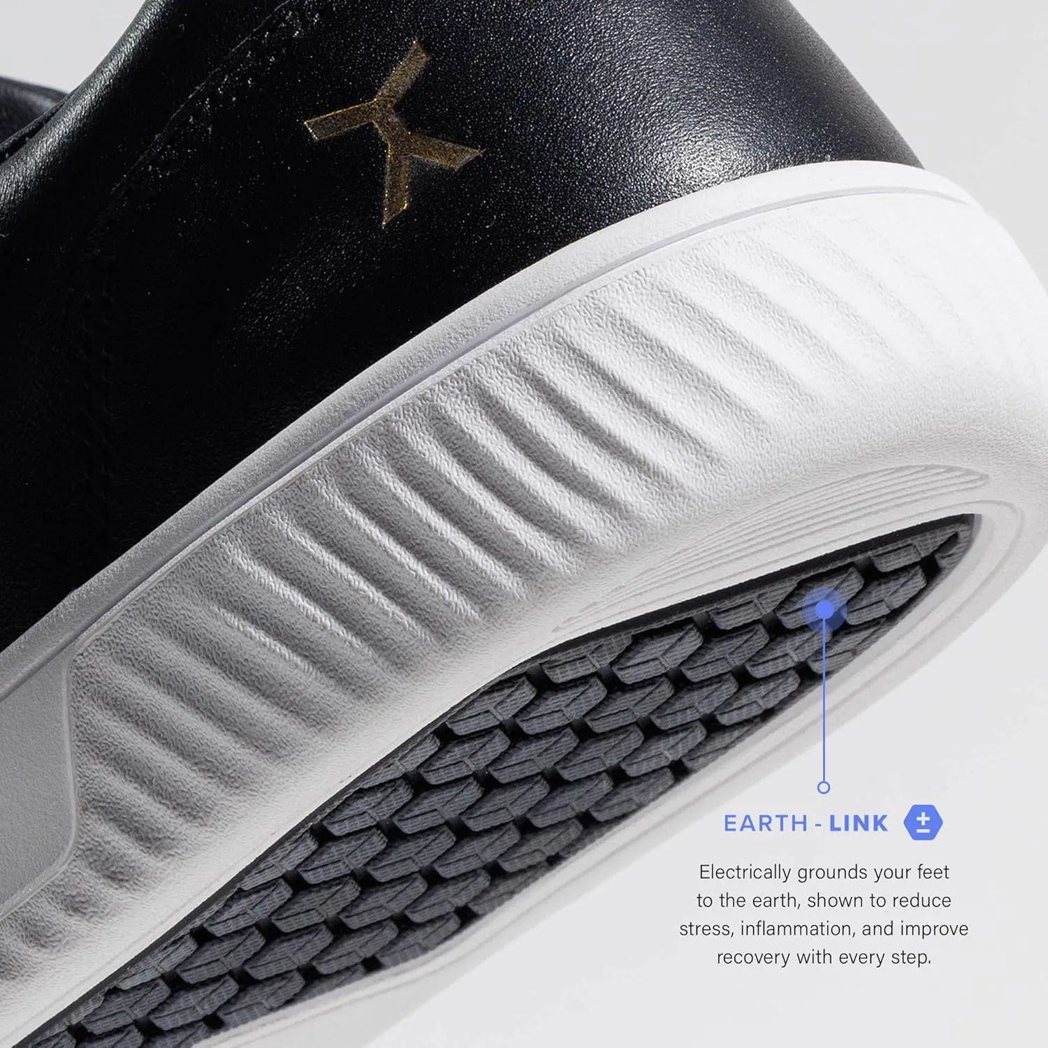 Кроссовки FLUX FOOTWEAR Adapt Leather Trainer - модель из натуральной кожи с нулевым перепадом высоты подошвы, широким носком и гибким протектором, идеально подходящая для ходьбы, повседневной носки и городского стиля жизни, черный — фото 3