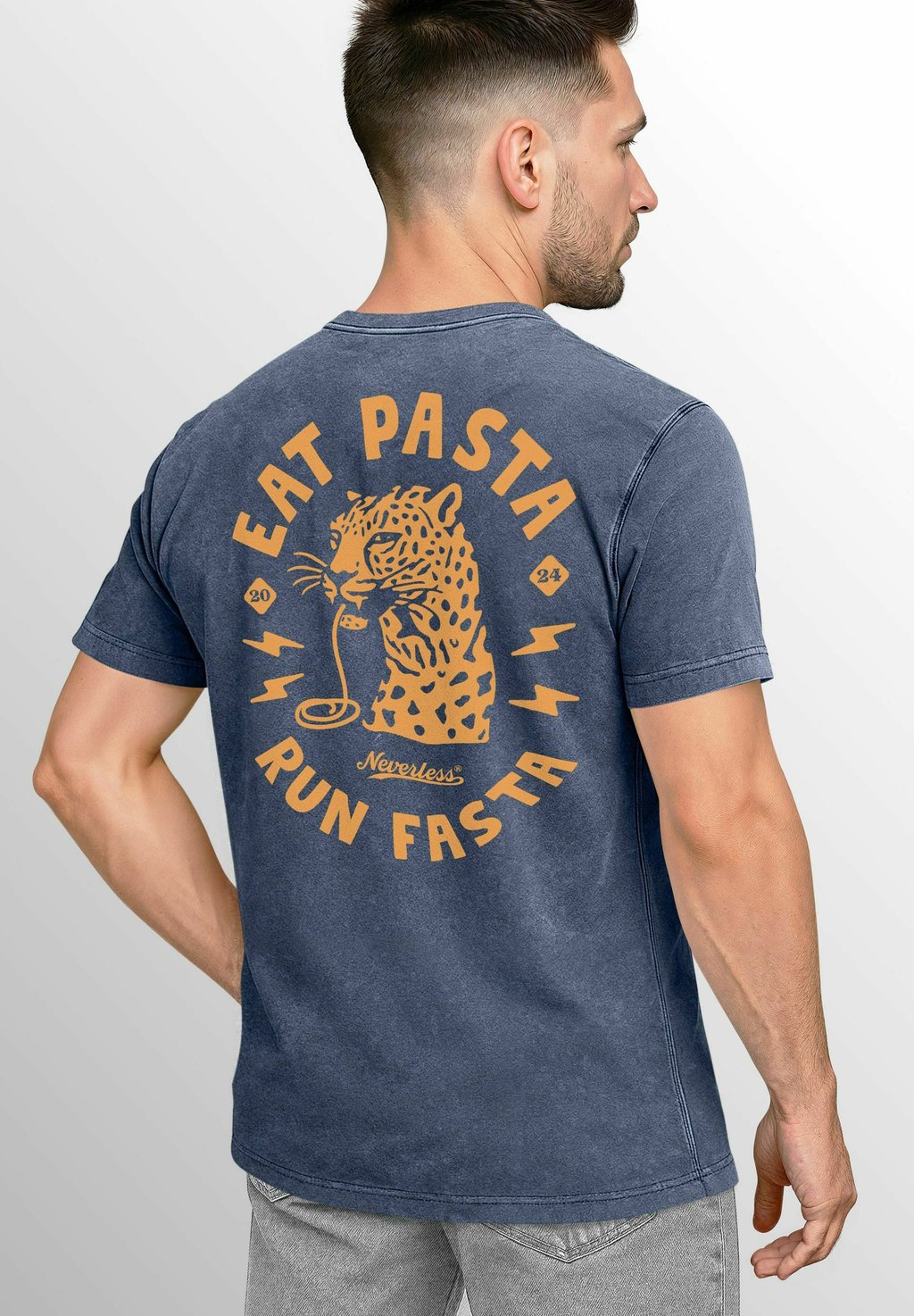 

Футболка с принтом VINTAGE BACK EAT PASTA RUN FASTA LEOPARD Neverless, синий